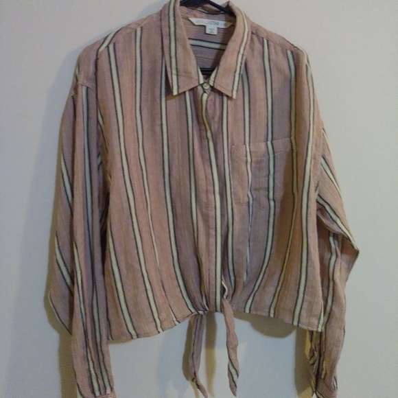 Striped Button Down Longsleeve Shirt - Picture 1 of 3